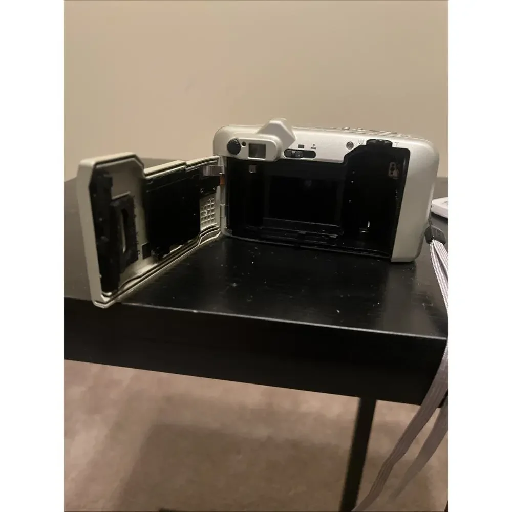 Kyocera Yashica Zoomate 165 EF 38-165mm Film Camera from Japan Tested
